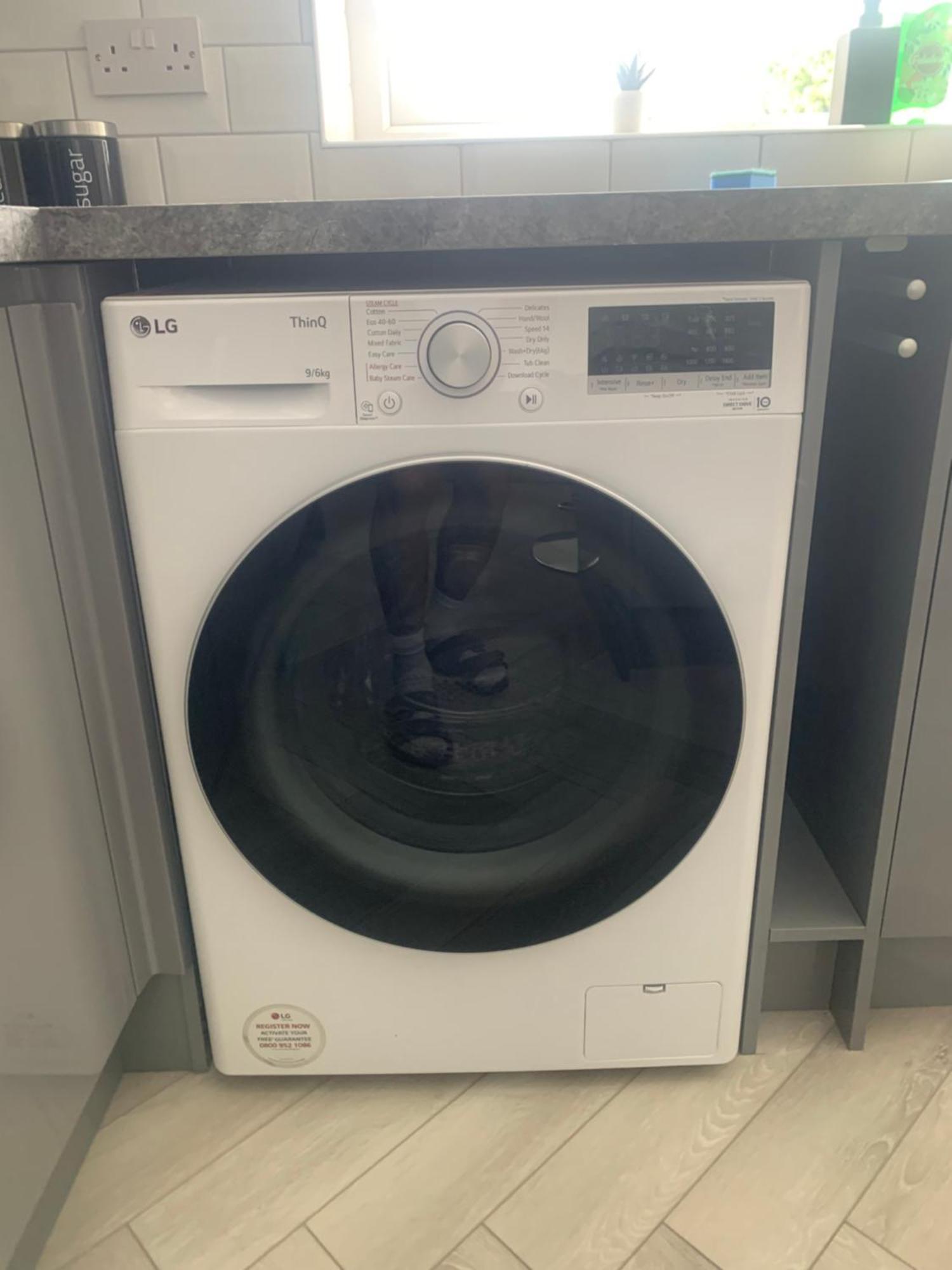 Newly Renovated, Modern 3 Bed Apartment Walmersley ภายนอก รูปภาพ